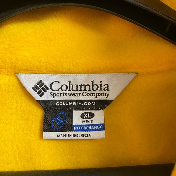 WVU Columbia Fleece Vest, brand new size XL - Picture 3 of 3